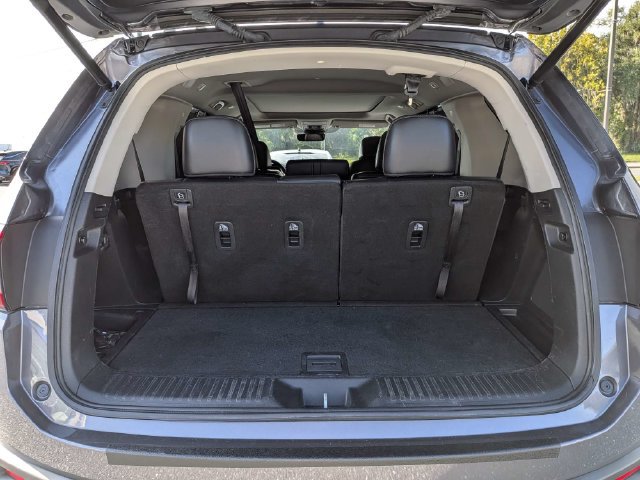 Used 2024 Honda Pilot Touring image 11