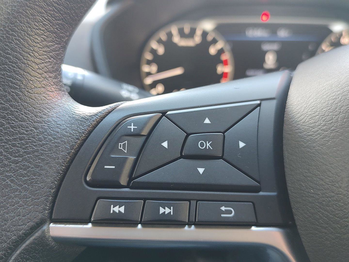 Used 2021 Nissan Altima 2.5 SV image 11