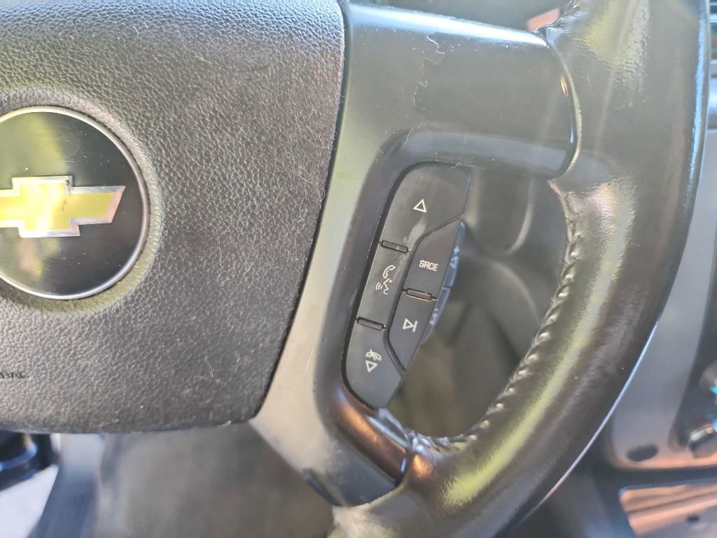 Used 2010 Chevrolet Suburban 2500 LS w/ Skid Plate Package image 19