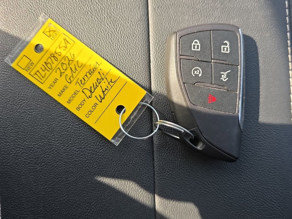 Used 2026 GMC Terrain Denali image 3
