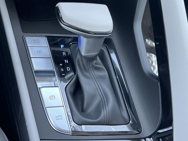 New 2026 Hyundai Elantra Limited w/ Cargo Package FWD image 18