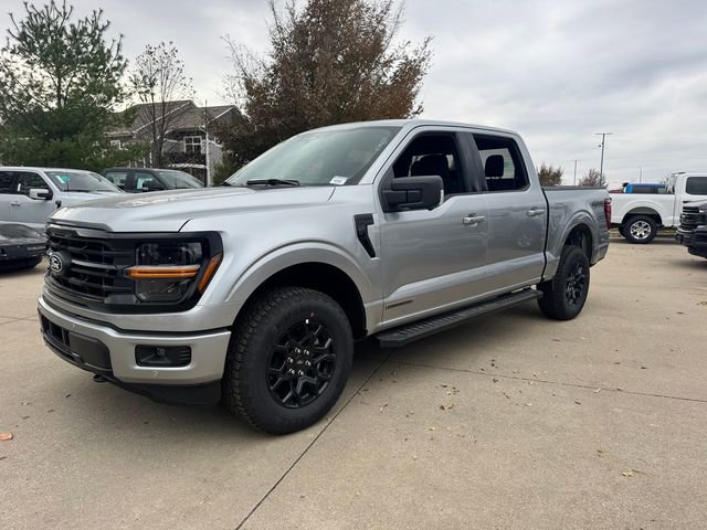 New 2025 Ford F150 XLT w/ Equipment Group 302A MID video 3