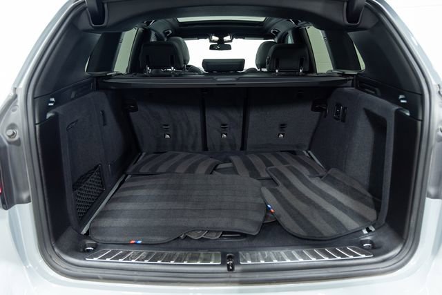Used 2022 BMW X3 xDrive30i w/ M Sport Package 2 image 9