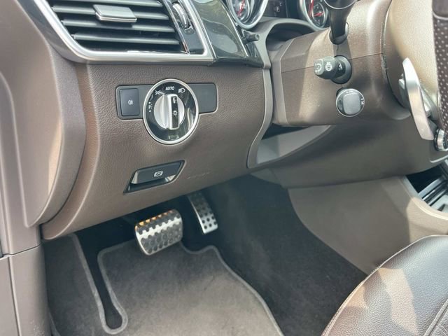 Used 2018 Mercedes-Benz GLS 450 4MATIC image 37