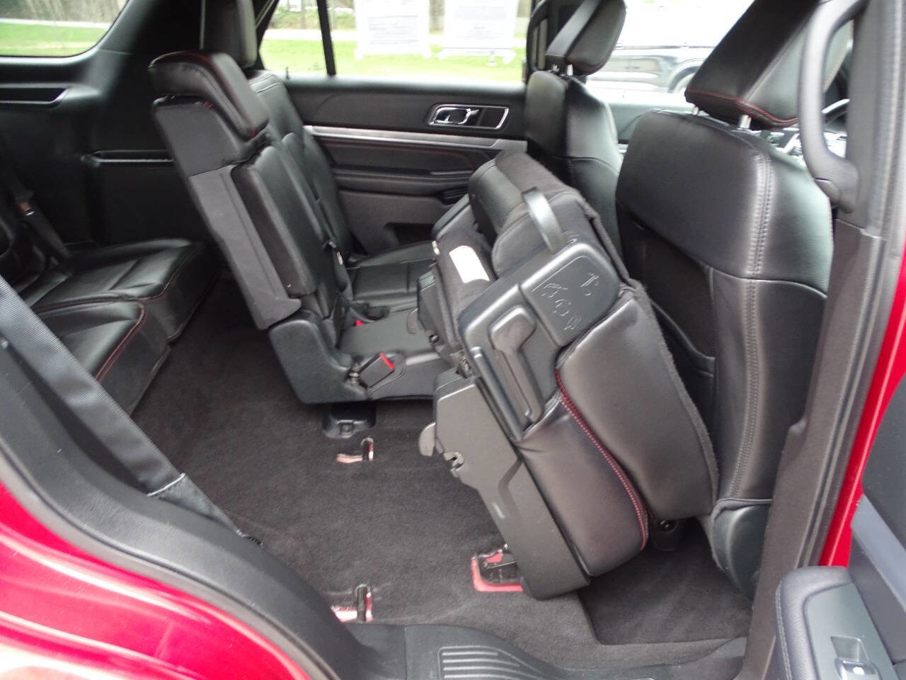 Used 2019 Ford Explorer Sport AWD/4WD image 47