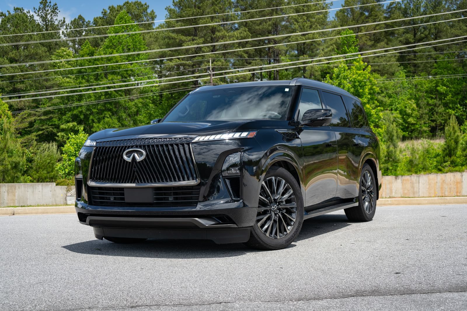 Used 2026 INFINITI QX80 Autograph w/ Premium Cargo Package AWD/4WD image 2