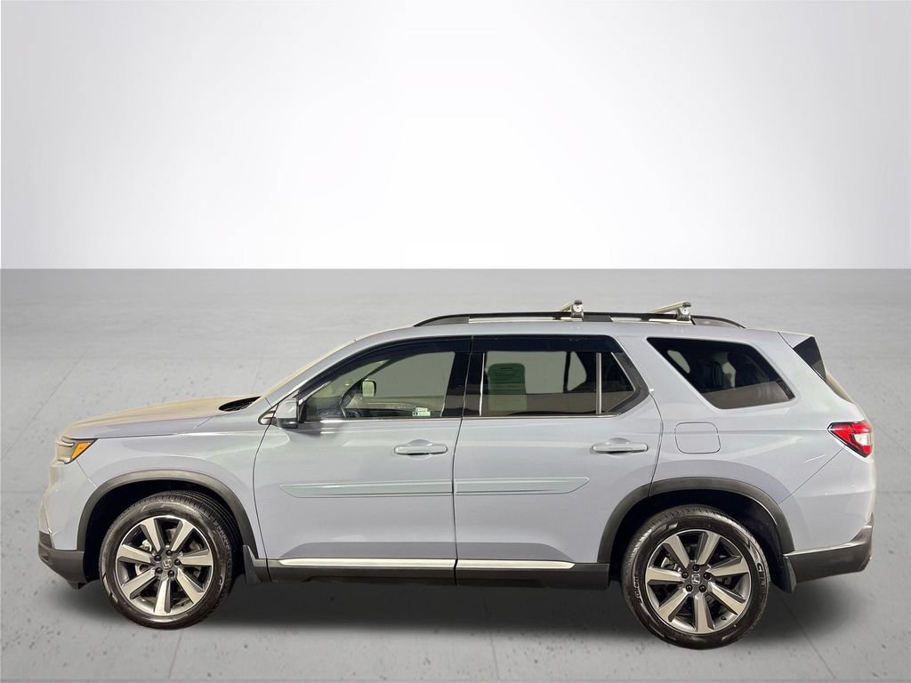Used 2023 Honda Pilot Elite image 9