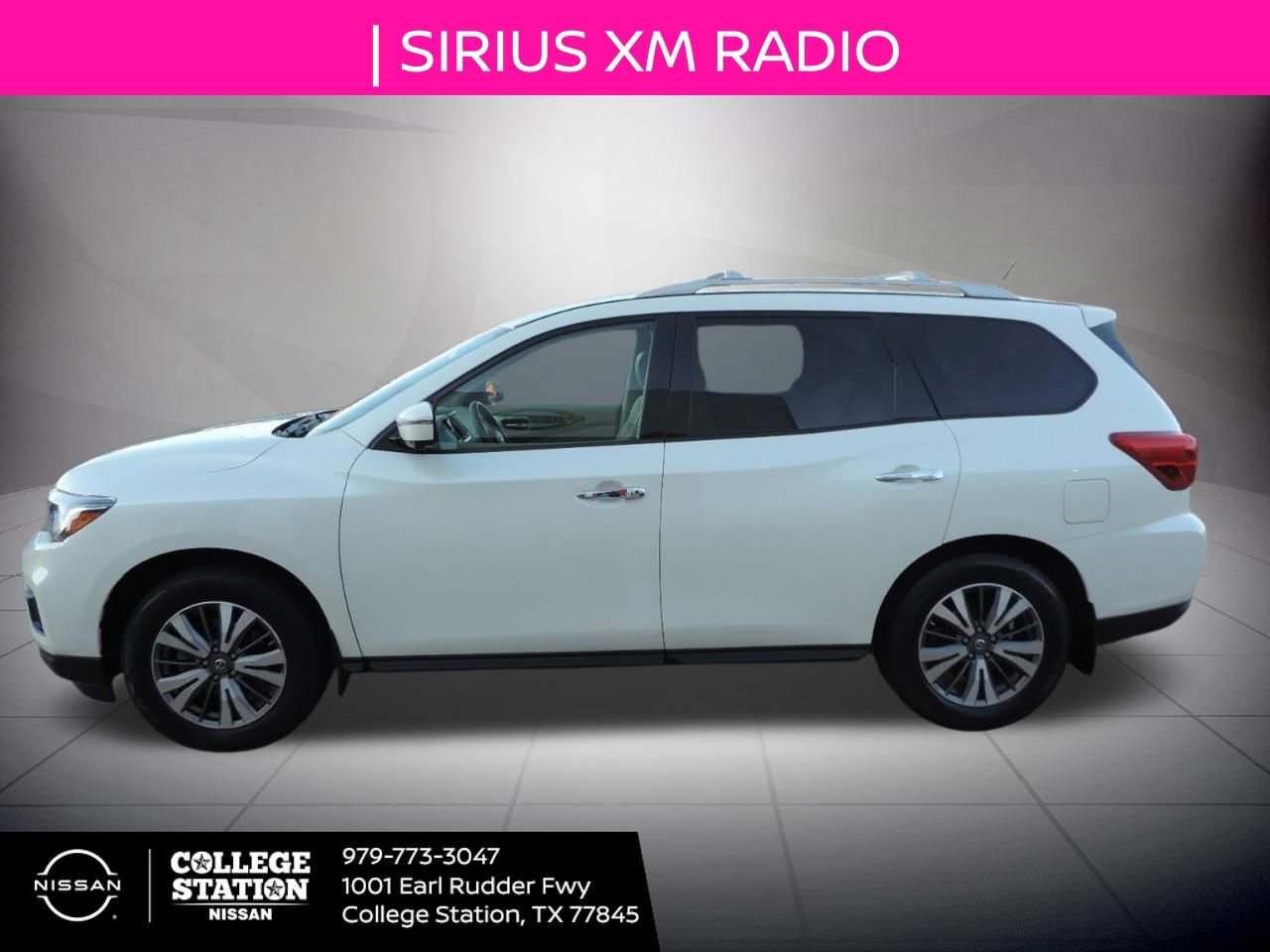 Used 2018 Nissan Pathfinder SL image 7