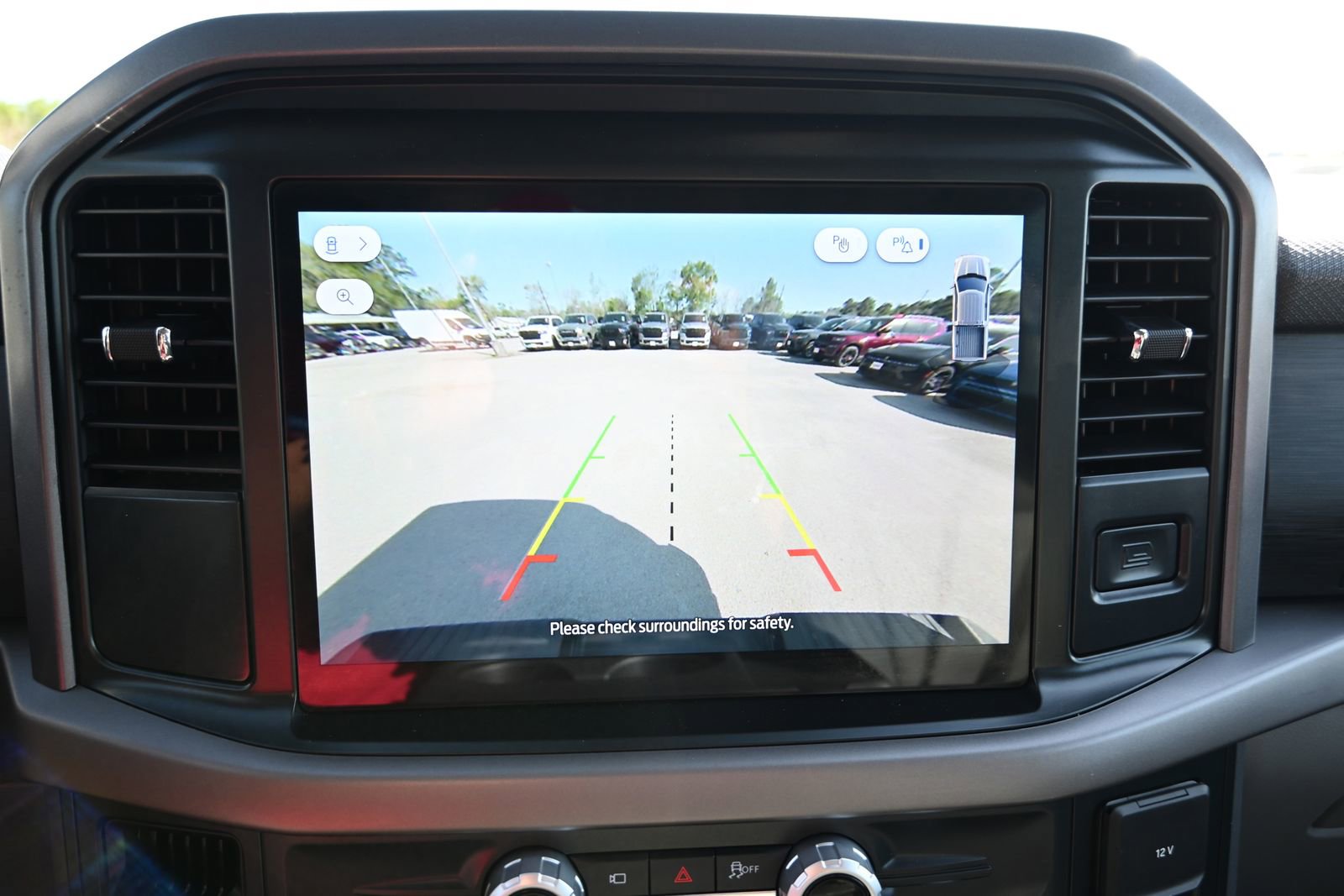 Used 2025 Ford F150 XLT w/ Equipment Group 301A Standard image 14