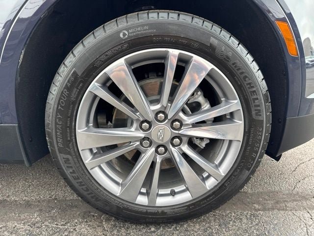 Used 2025 Cadillac XT5 Premium Luxury AWD/4WD image 31