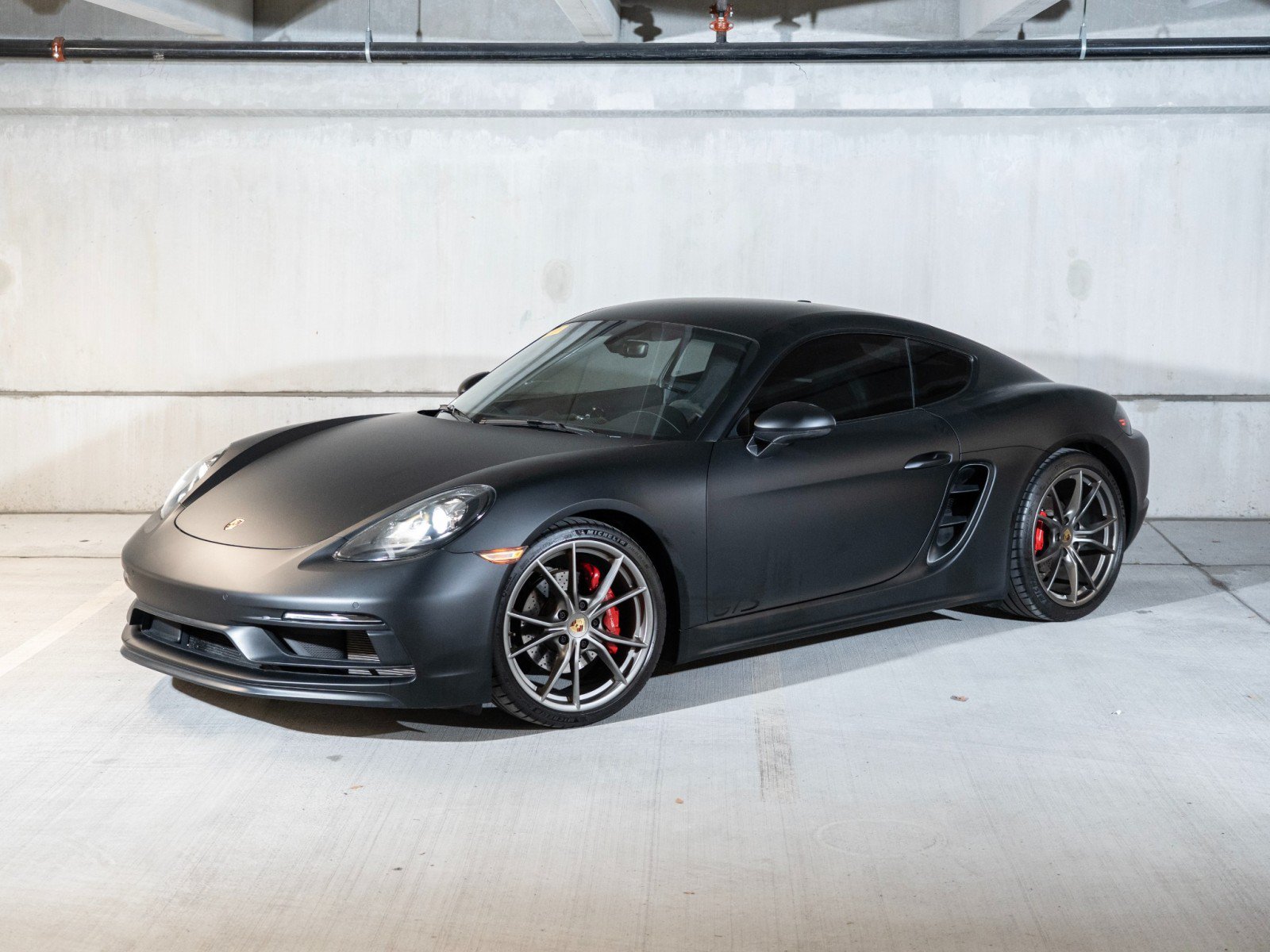 Certified 2019 Porsche 718 Cayman GTS RWD image 1