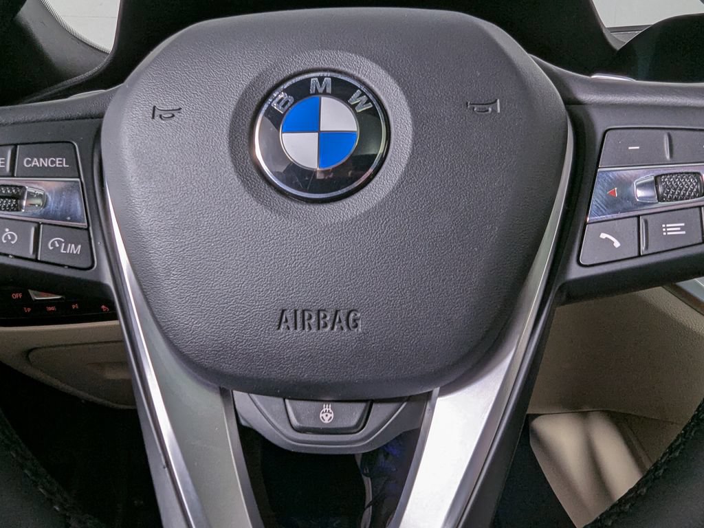 Used 2021 BMW 330i xDrive Sedan AWD/4WD image 24