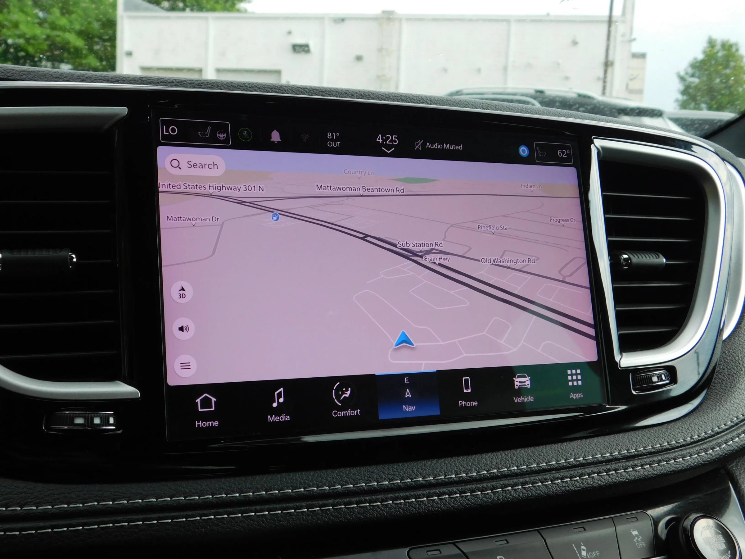 Used 2023 Chrysler Pacifica Touring-L w/ Uconnect Theater Family Group FWD image 20