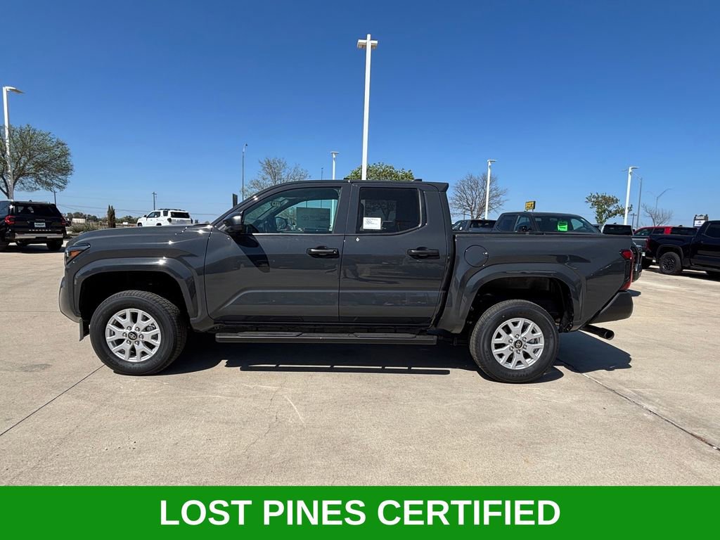 Used 2025 Toyota Tacoma SR image 2