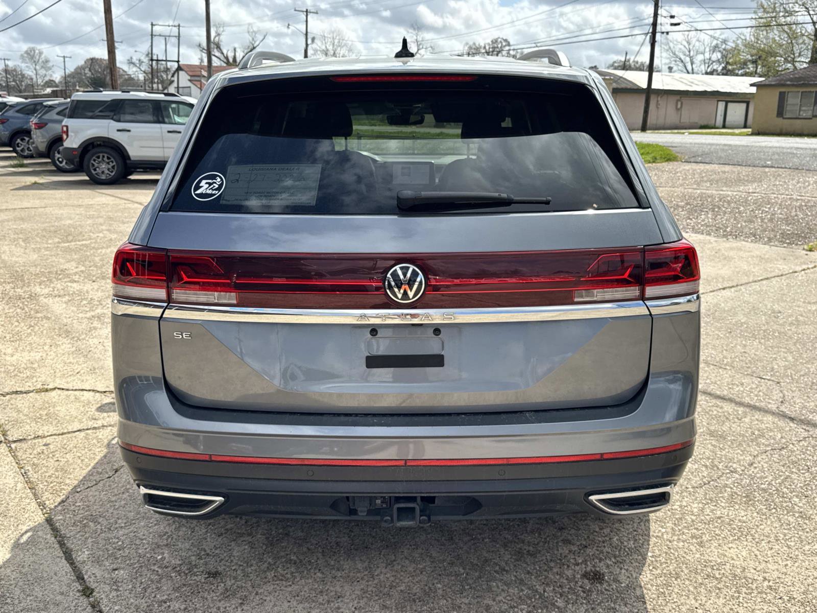 Used 2024 Volkswagen Atlas SE image 5