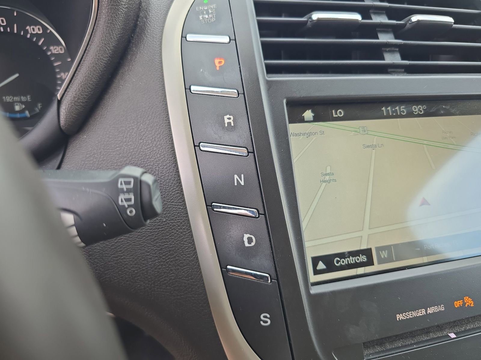 Used 2017 Lincoln MKC Select w/ Select Plus Package FWD image 19