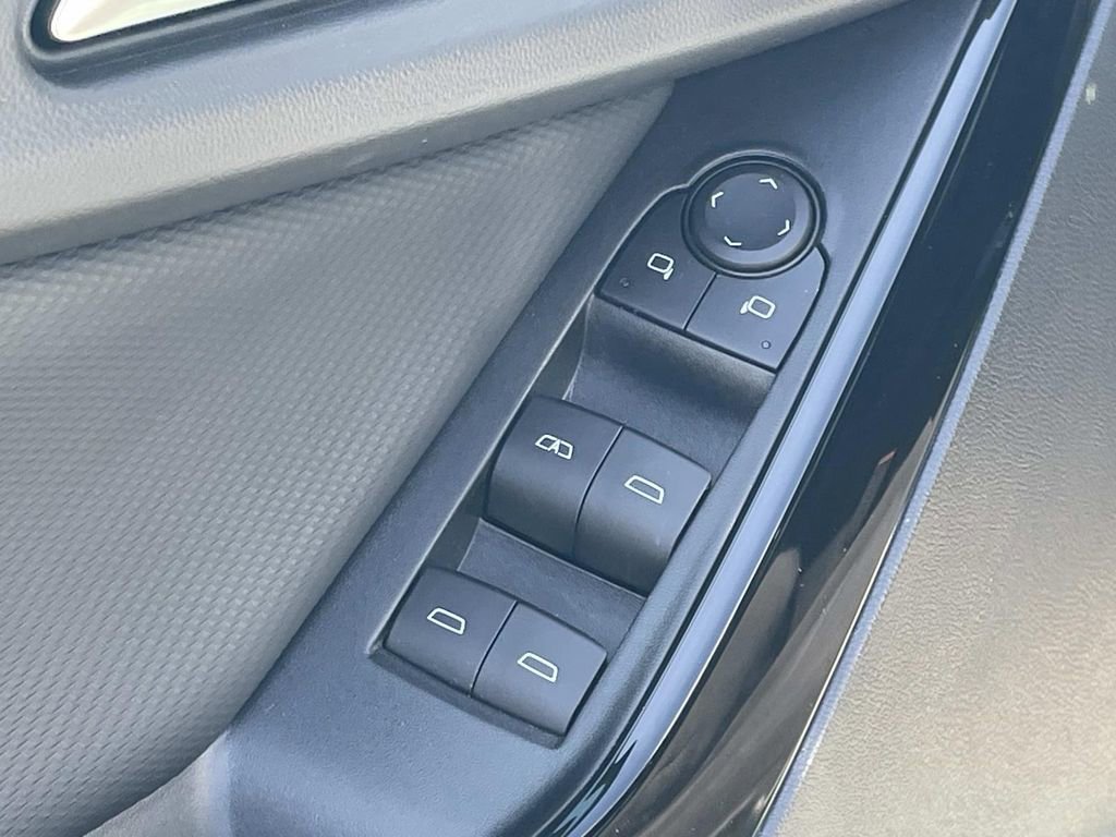 New 2026 Chevrolet Equinox LT image 15