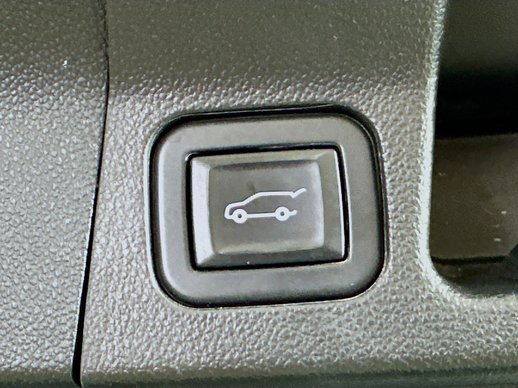 Used 2021 GMC Acadia AT4 AWD/4WD image 32