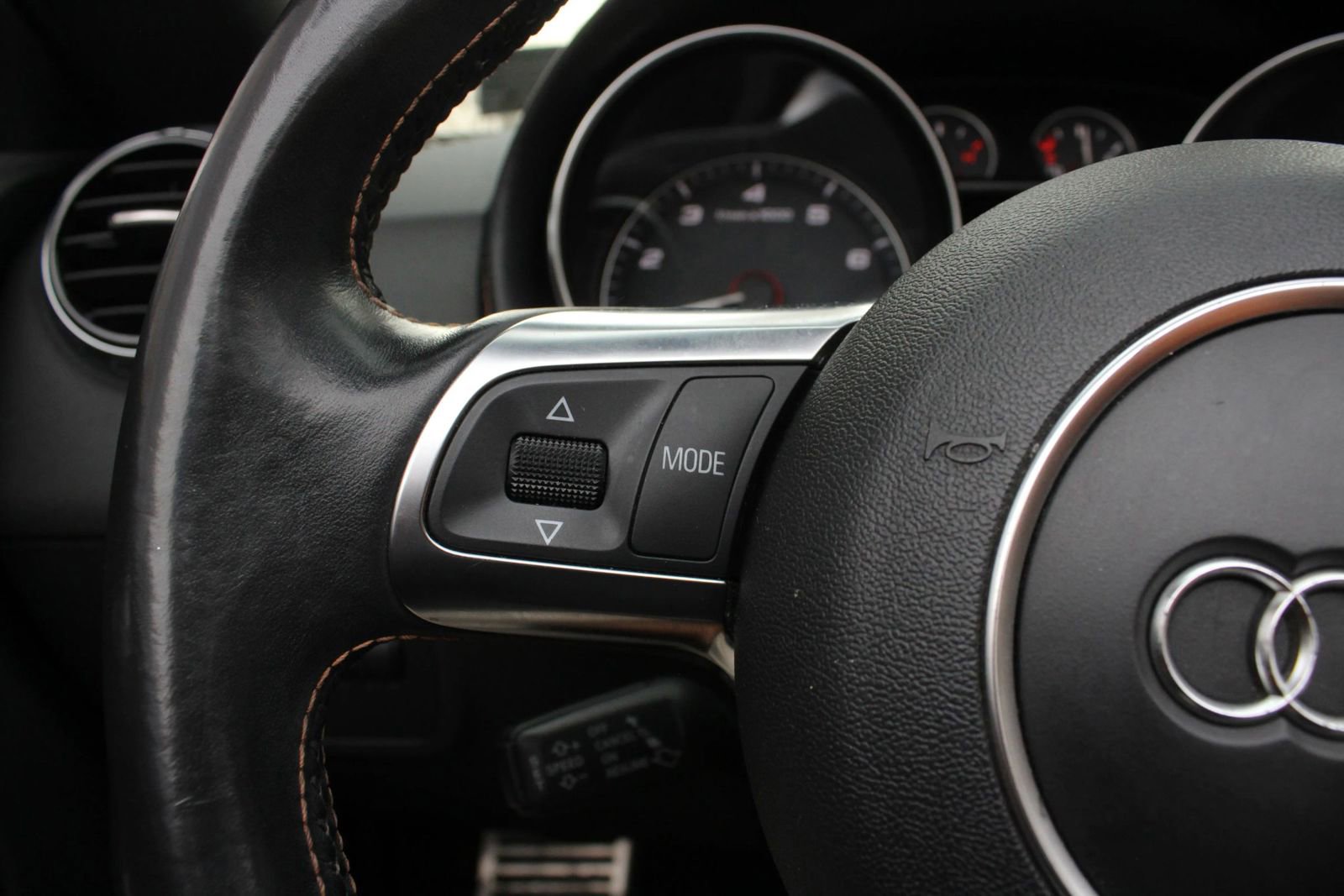 Used 2013 Audi TTS 2.0T Prestige image 22