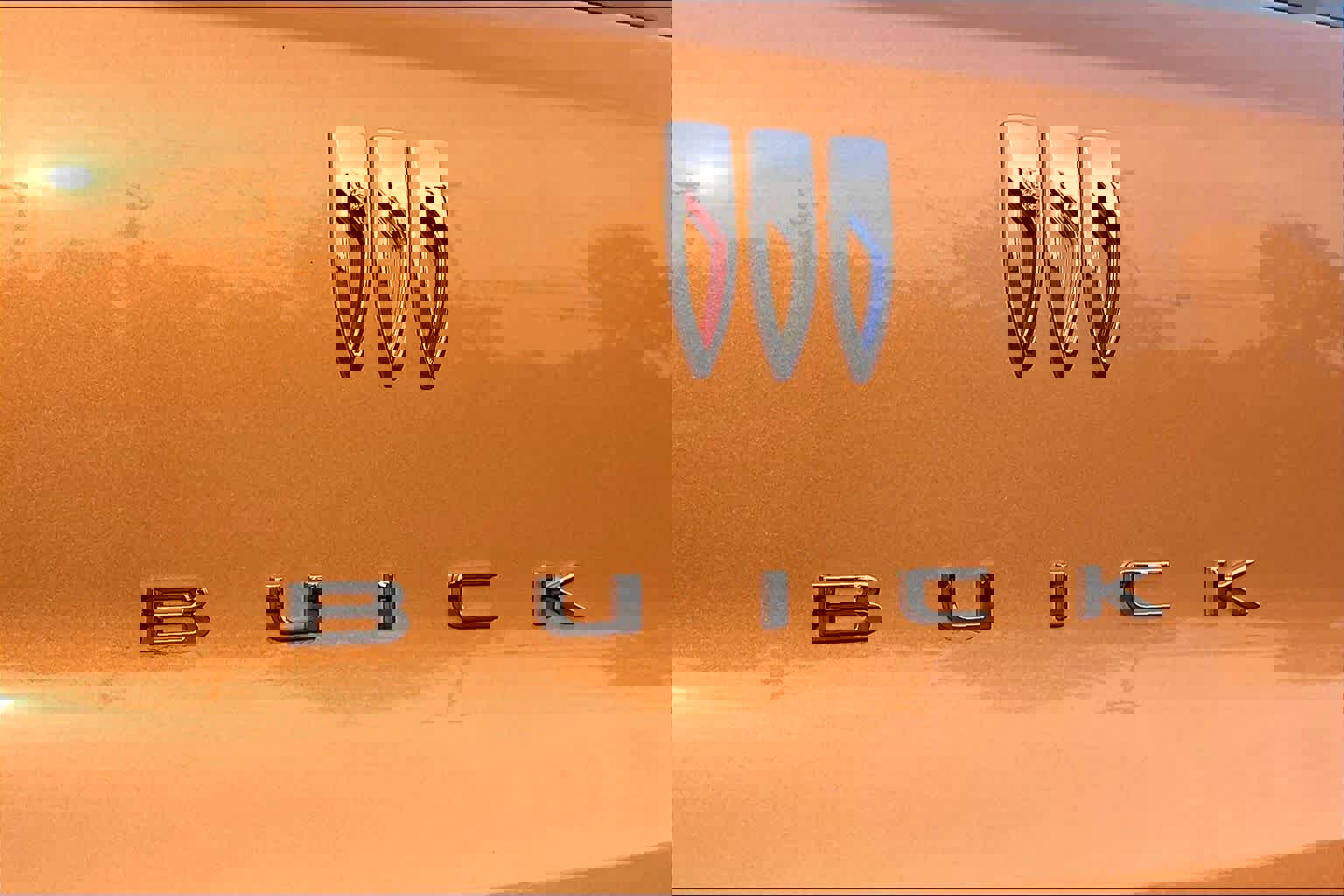 Used 2024 Buick Encore GX Sport Touring w/ Comfort Package image 11