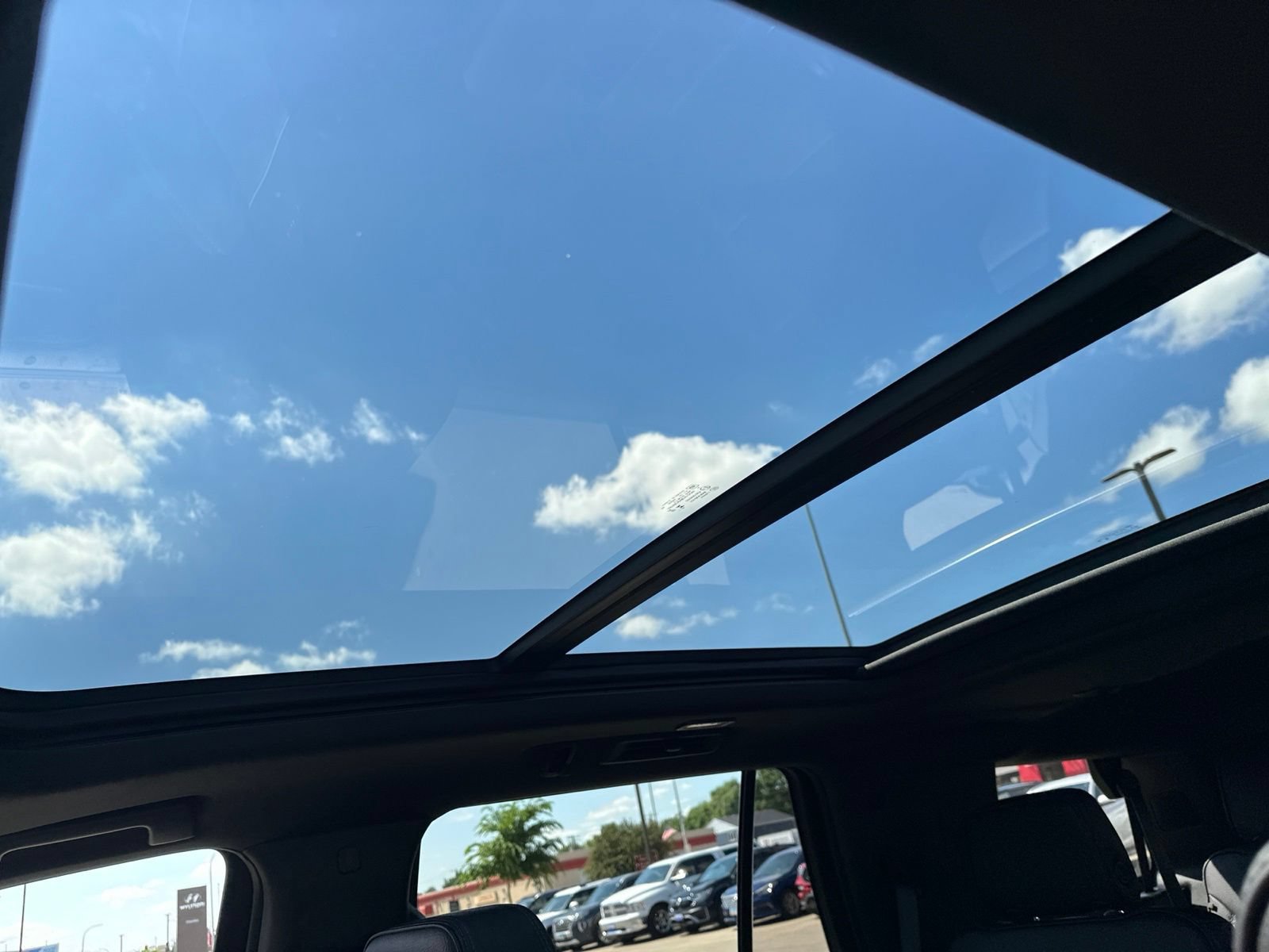 Used 2023 GMC Yukon Denali AWD/4WD image 94