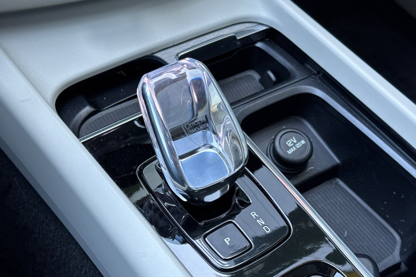 Used 2023 Volvo XC60 B5 Ultimate w/ Climate Package image 25