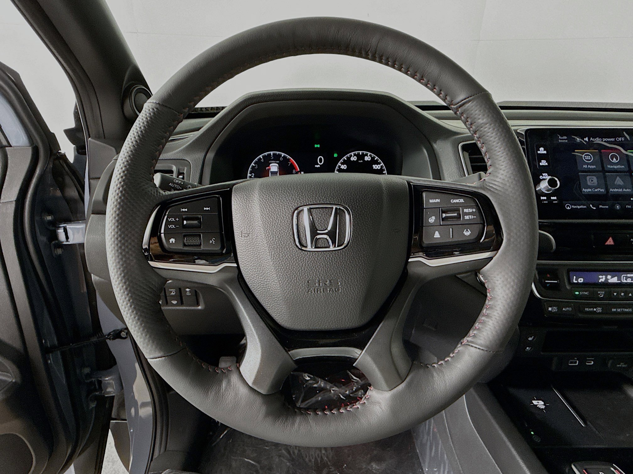 New 2025 Honda Ridgeline Black Edition image 11
