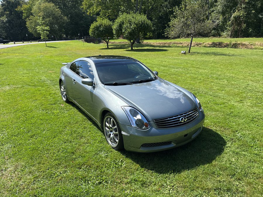 Used 2005 INFINITI G35 Coupe w/ (P01) Premium Pkg RWD image 2
