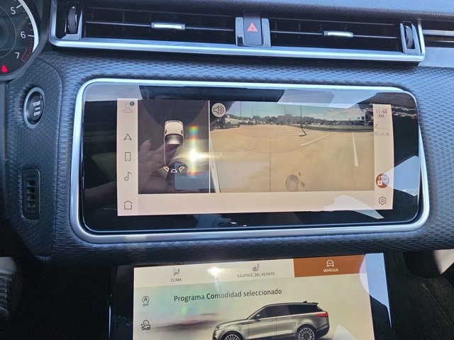 Certified 2023 Land Rover Range Rover Velar R-Dynamic S AWD/4WD image 13