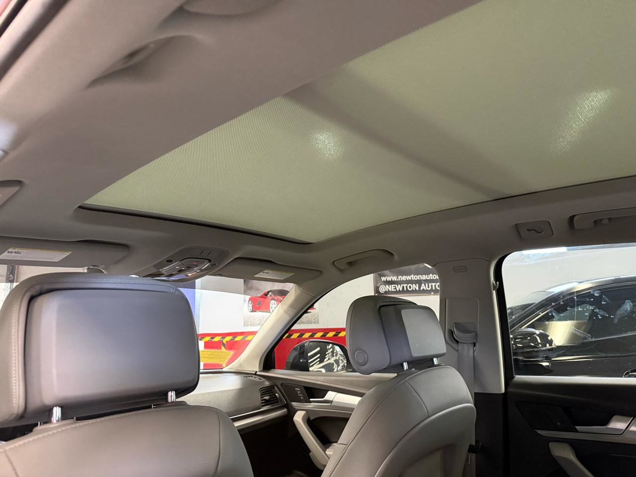 Used 2018 Audi Q5 2.0T Premium Plus w/ Premium Plus Package image 36