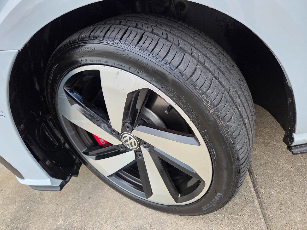 Used 2018 Volkswagen GTI Autobahn image 46