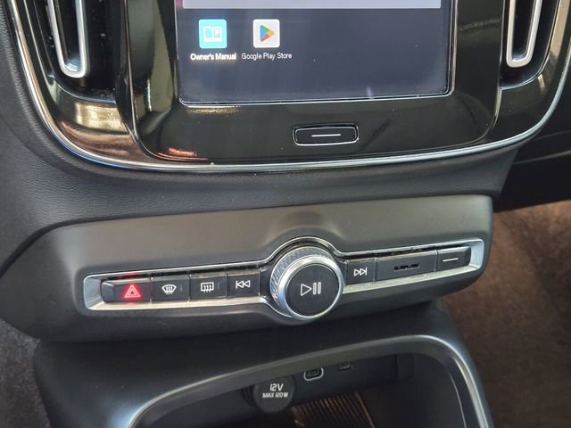 Certified 2023 Volvo XC40 B5 Plus w/ Driver Assist Package image 22