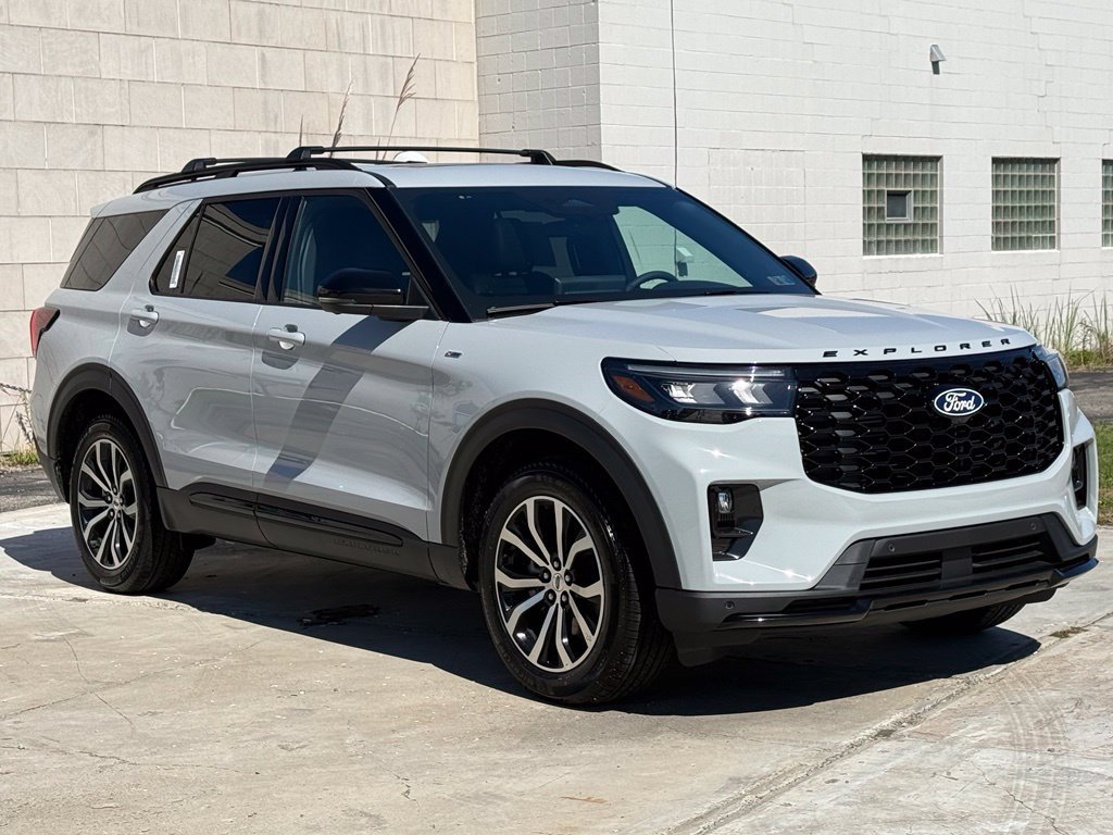New 2027 Ford Explorer ST-Line AWD/4WD image 31