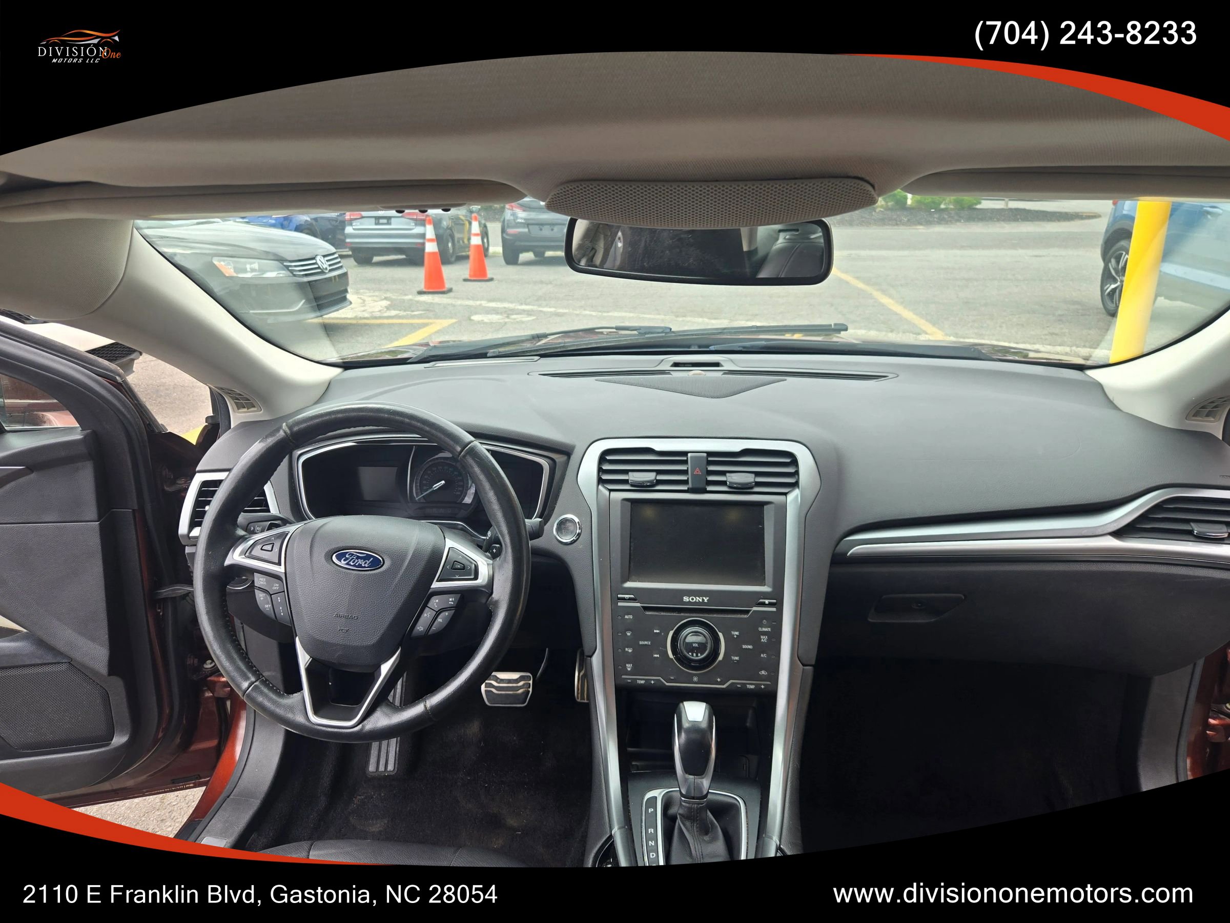 Used 2015 Ford Fusion Titanium FWD image 15
