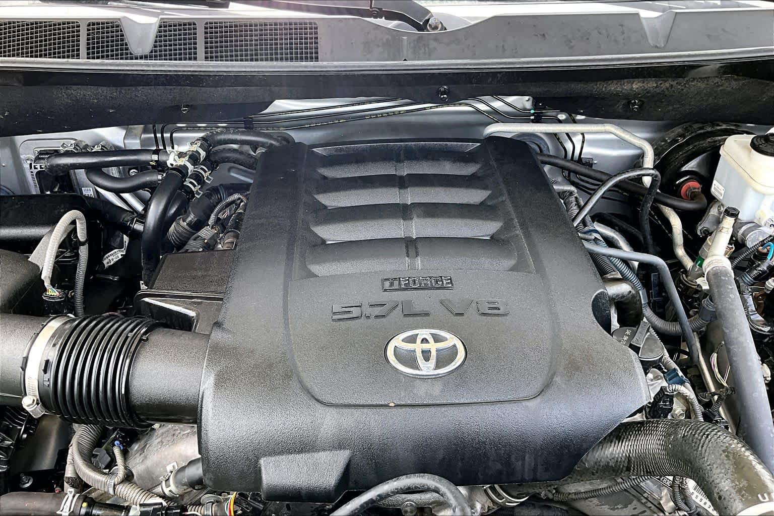 Used 2020 Toyota Sequoia Platinum RWD image 32