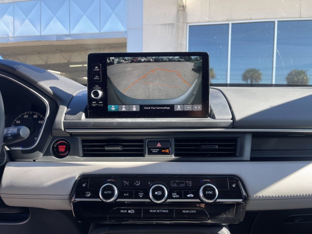 Used 2023 Honda Pilot Touring image 12