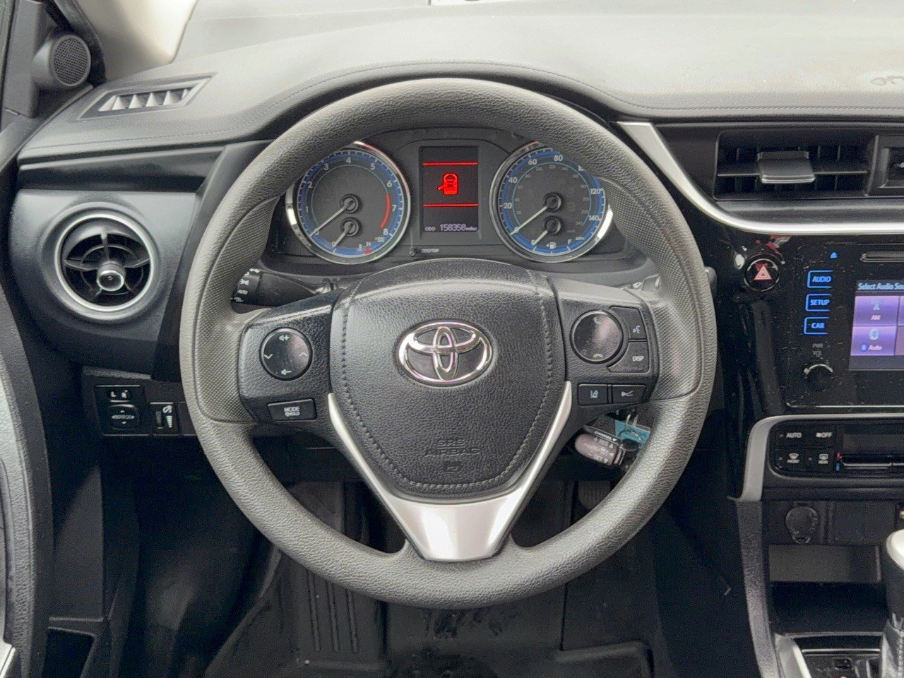 Used 2019 Toyota Corolla LE FWD image 10