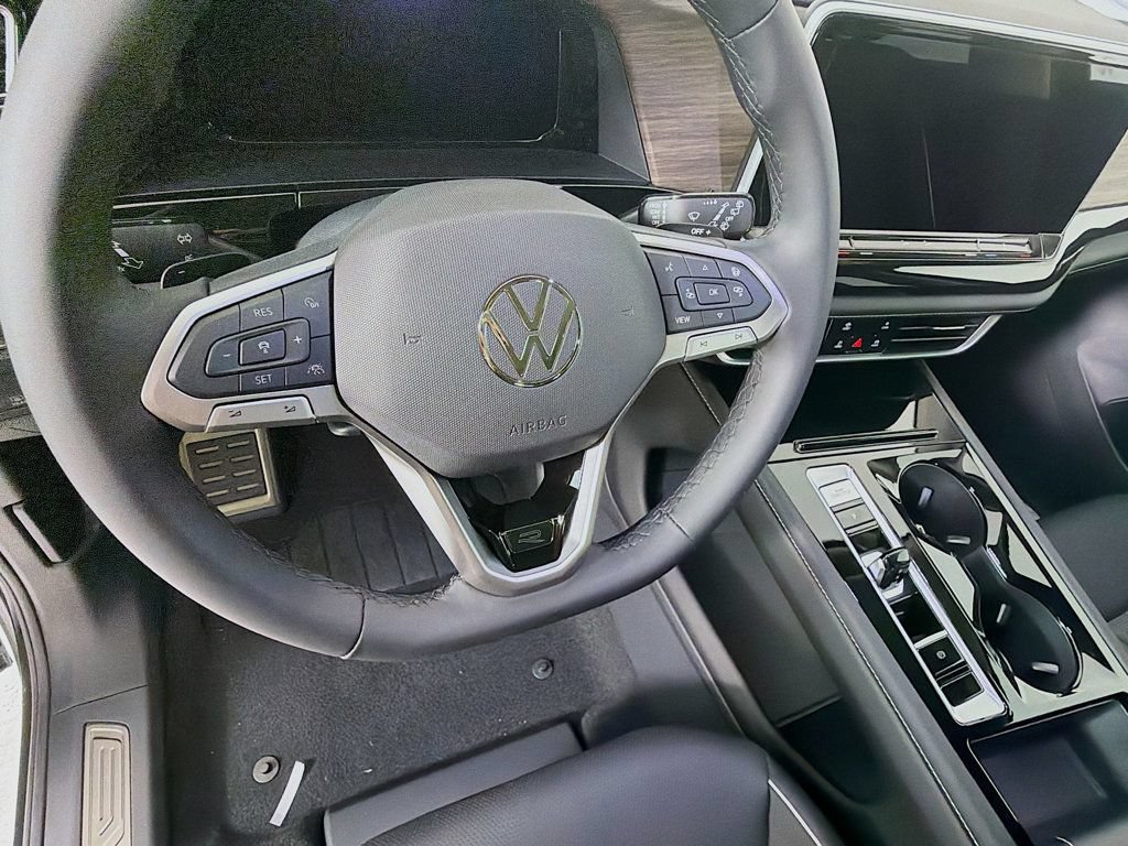 New 2026 Volkswagen Atlas SEL Premium R-Line AWD/4WD image 11