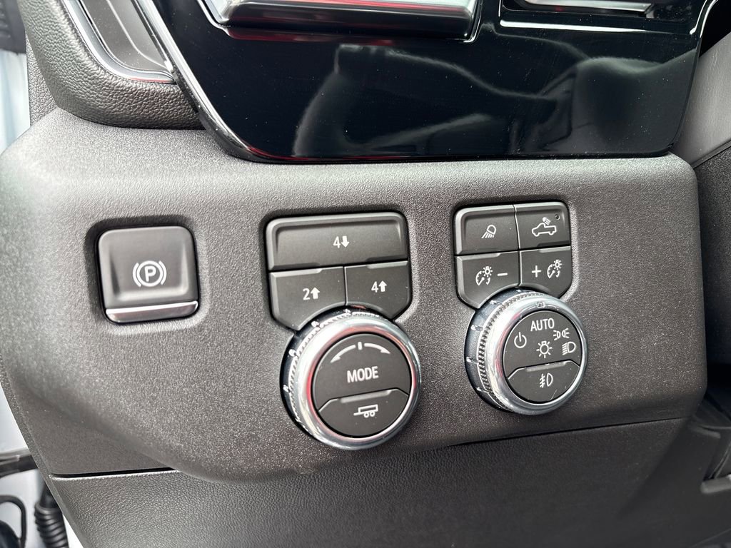 New 2026 GMC Sierra 3500 SLE AWD/4WD image 18