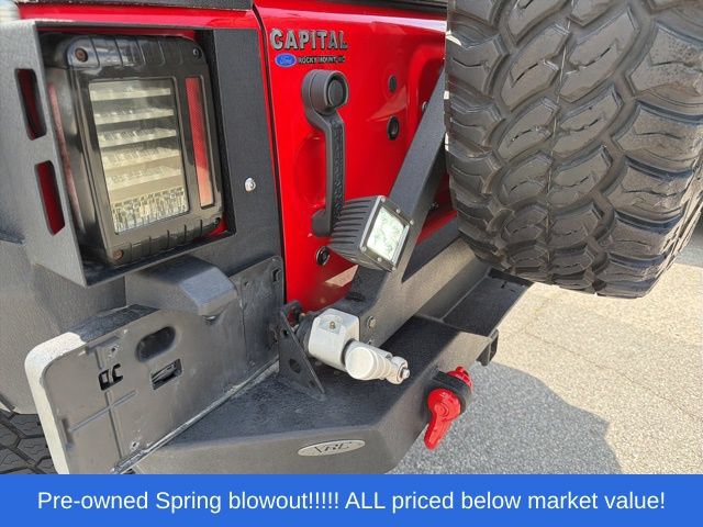 Used 2018 Jeep Wrangler Rubicon w/ Cold Weather Group AWD/4WD image 9