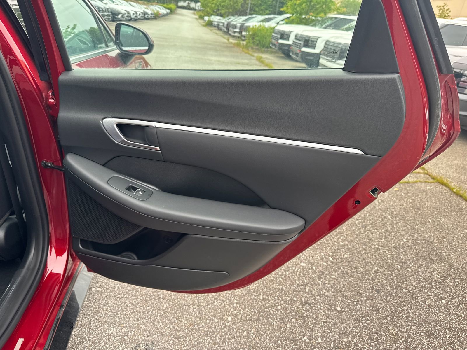 New 2026 Hyundai Sonata SEL FWD image 17