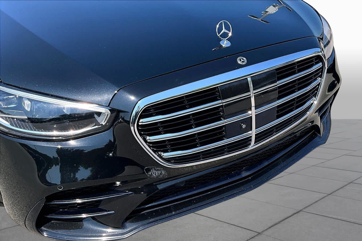 Used 2021 Mercedes-Benz S 580 4MATIC Sedan w/ AMG Line image 31