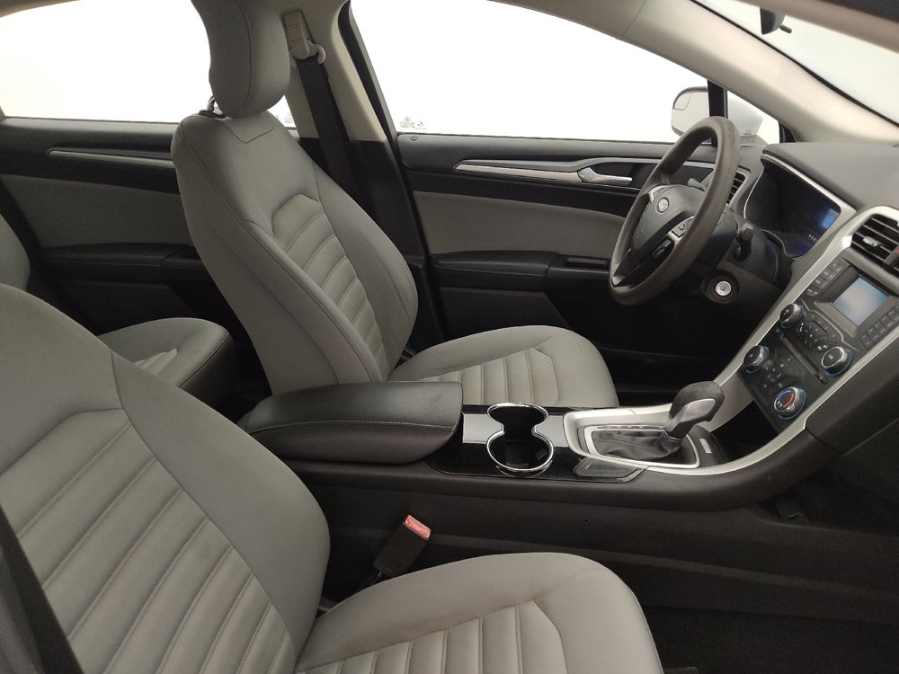 Used 2014 Ford Fusion S FWD image 21