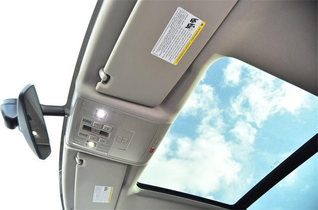 Certified 2022 Volkswagen Atlas SE image 19