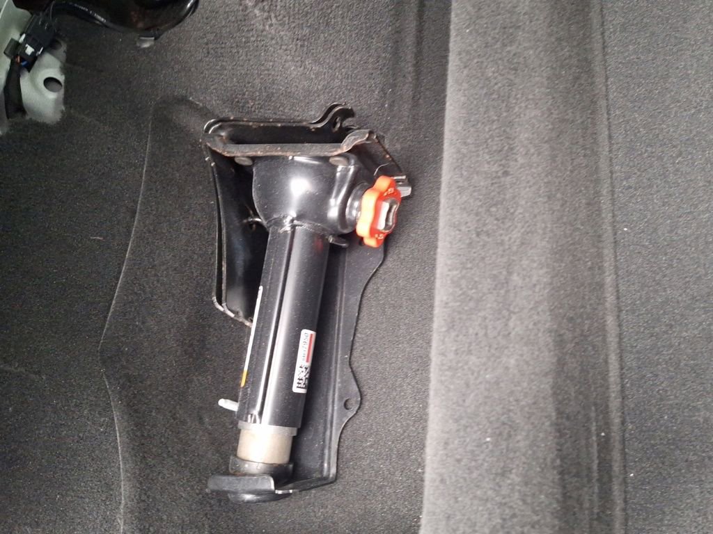 Used 2024 Chevrolet Silverado 1500 RST w/ Convenience Package II image 29