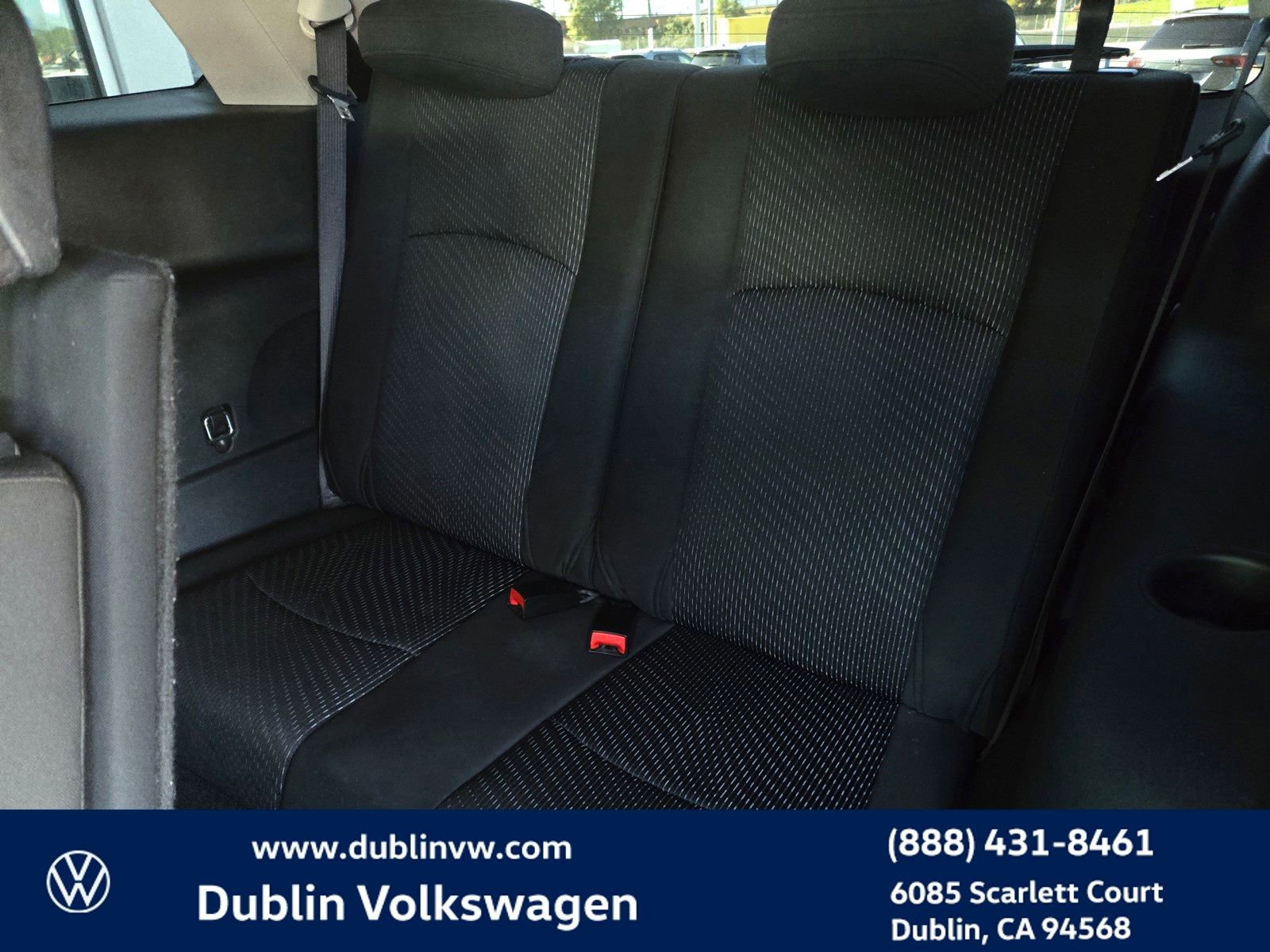 Used 2018 Dodge Journey SE image 12