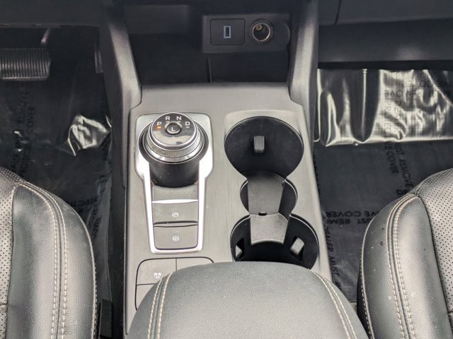 Used 2020 Ford Escape SEL image 16