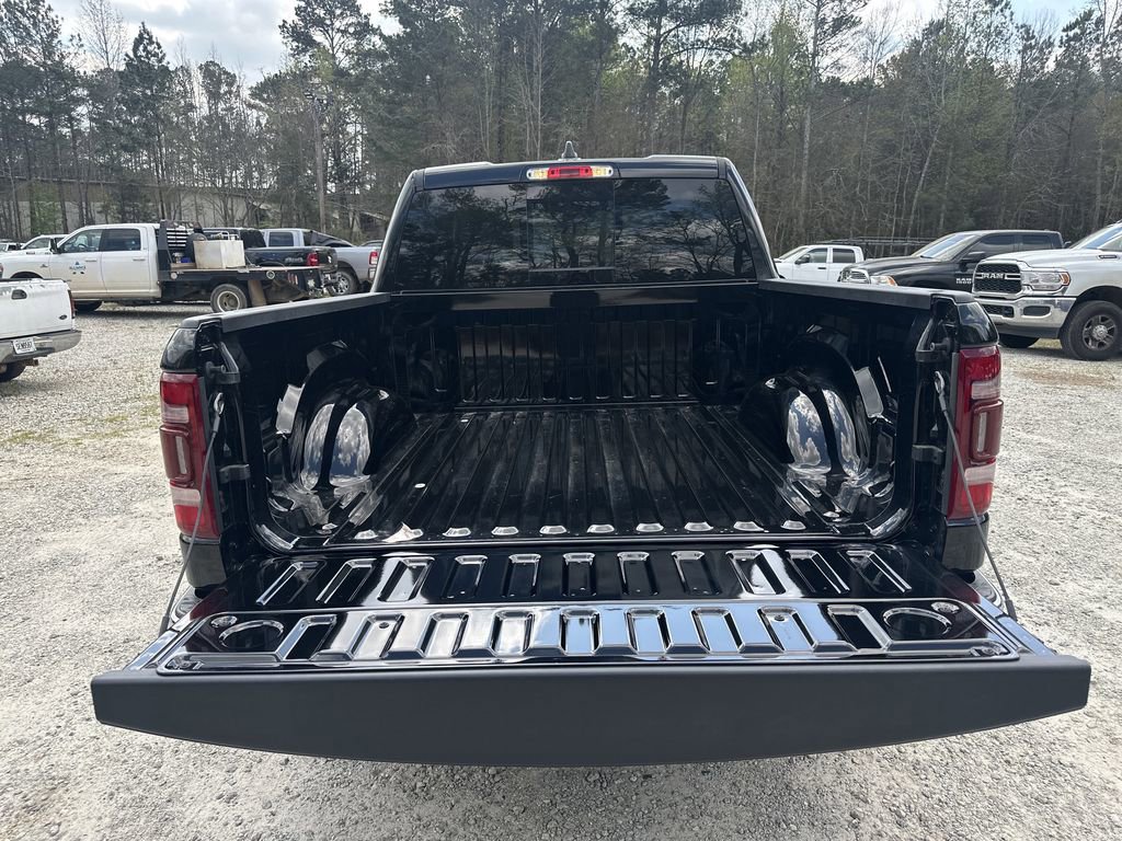 Used 2024 RAM 1500 Limited AWD/4WD image 19