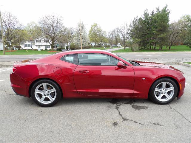 Certified 2021 Chevrolet Camaro LT RWD image 6