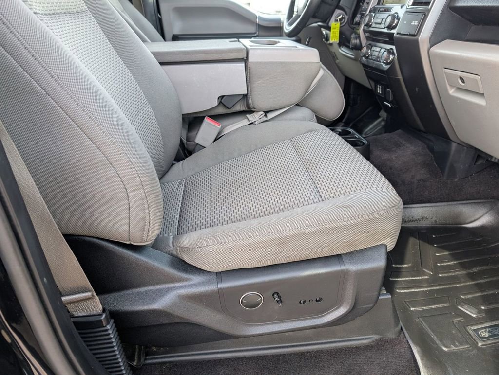 Used 2016 Ford F150 XLT w/ Equipment Group 302A Luxury image 44